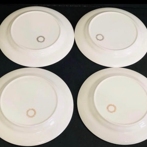 Vintage Hall Superior Quality Heather Rose Dinnerware 9 1/4” Plates and 5 1/8” F - Picture 12 of 13